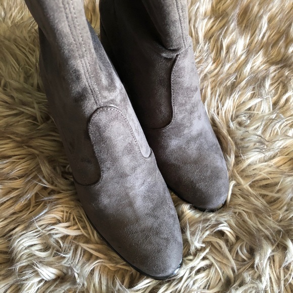 NIB Steve Madden Slayer over the knee boot - Picture 2 of 7